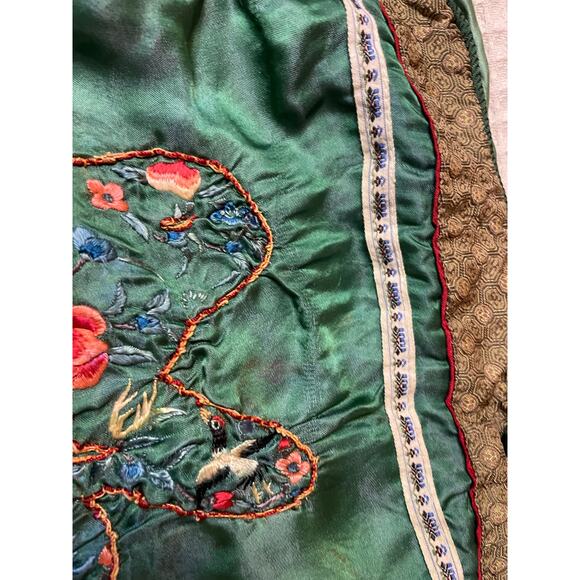 VTG Handmade Embroidered Floral Green Silky Decretive Pillowcase Sham - Picture 3 of 11